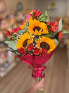 Ramo de girasoles con astromelias x4