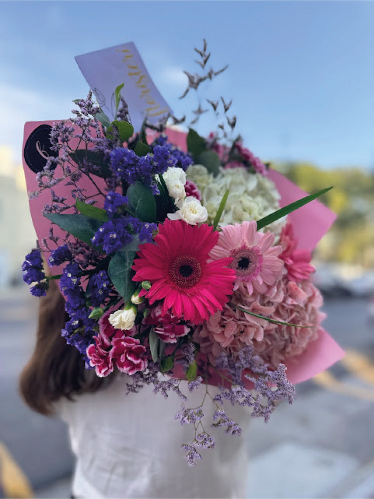 Ramo hortensias y gerberas rosado